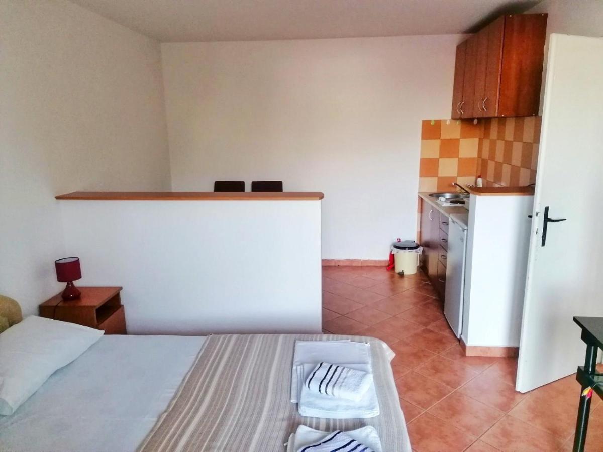 Apartmani Cupic Будва Екстер'єр фото